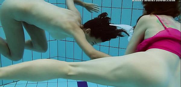 trendsUnderwater swimming pool lesbians Lera and Sima Lastova